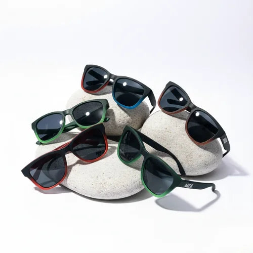 Gafas Polarized Gray UV400 | Lentes de Alta Resistencia & Estilo Wayfarer |