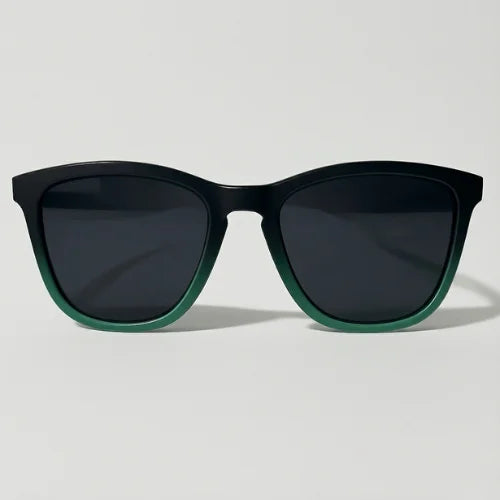 Gafas Green fusion UV400 | Lentes de Alta Resistencia & Estilo Wayfarer |