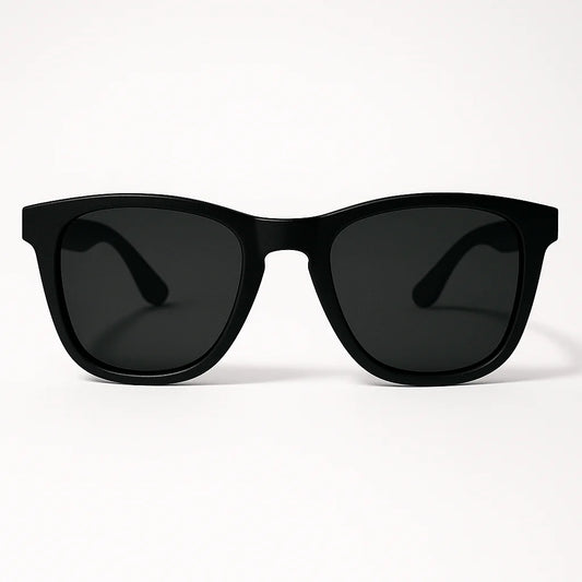 Dark black gafas akea